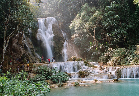 100 waterfalls laos