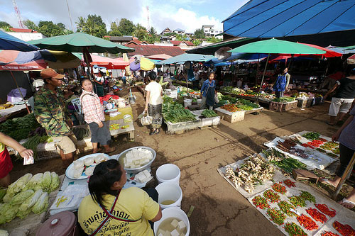 Houeisay Market Laos